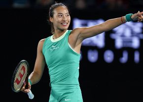 Qinwen Zheng, calificată în semifinale la Melbourne, Top 10 și umor chinezesc: „Nu pot îmbunătăți prea multe în 24 de ore!” + conversație-fulger cu Djokovic