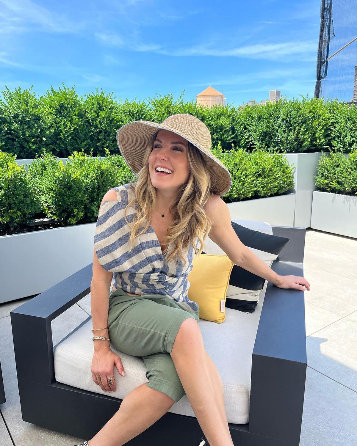 Bomba a explodat! Gerard Pique ar fi înșelat-o pe Shakira și cu prietena ei. Cum arată  Anna Kaiser