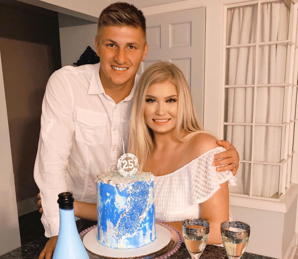 Îl recunoști? A lăsat-o pe Dinamo pentru a trăi visul american cu soția! Ce mai face azi fostul atacant debutat de Stoican și retras la 22 de ani