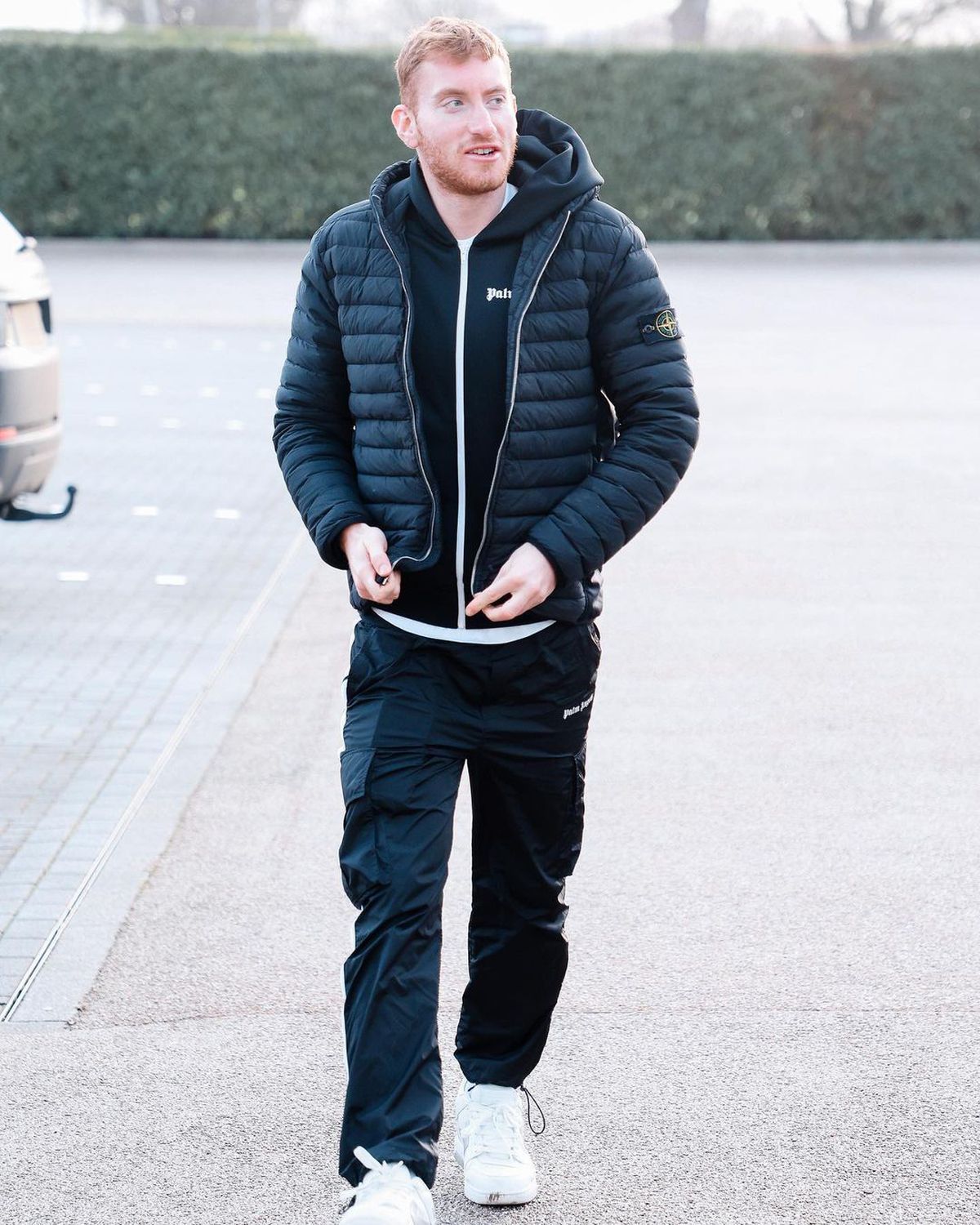 Radu Drăgușin i-a dat gata pe fanii lui Tottenham » Cu ce a apărut la antrenament, înaintea duelului cu Guardiola: „Prințul din Transilvania”