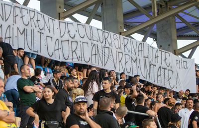 Mica Unire » Suporterii a două rivale din Superligă s-au „înfrățit”