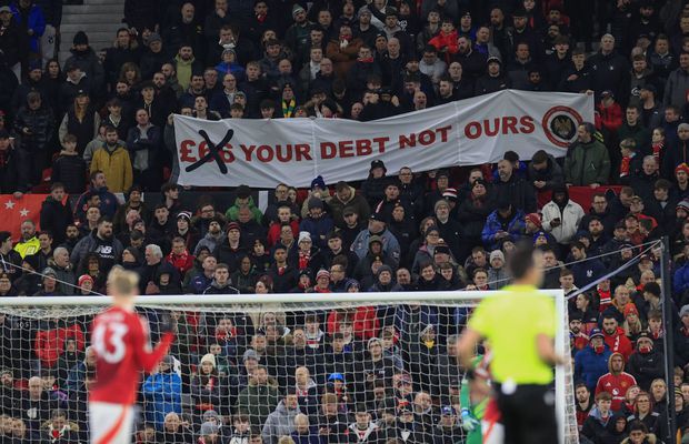 Conflict violent la Manchester United - Rangers » Suporterii celor două echipe s-au luat la bătaie: de unde a pornit totul