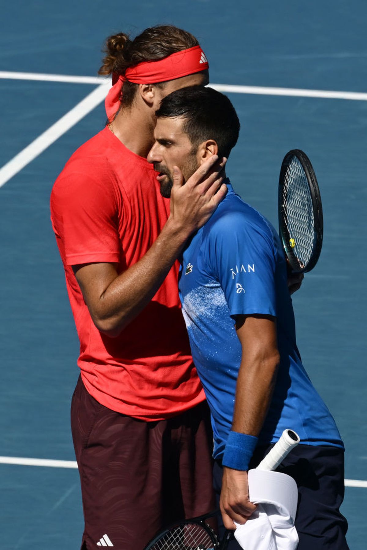 Novak Djokovic s-a retras de la Australian Open 2025: a părăsit terenul într-un cor de fluierături