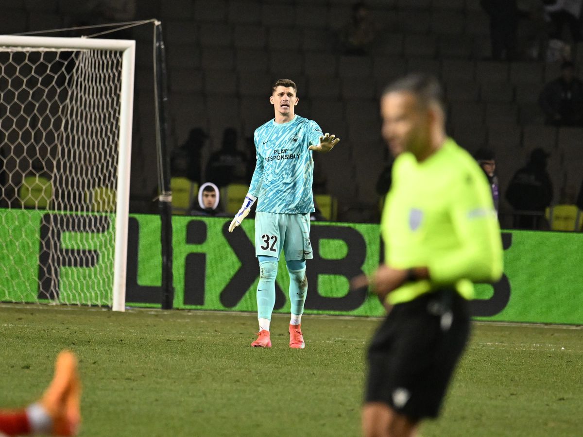 Qarabag - FCSB 2-3. Dumitru Dragomir, uimit de jucătorul campioanei: „Excepțional ce a putut să facă în minutul 90+5!”