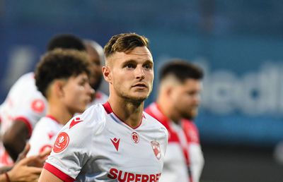 Lovitură de proporții pentru Dinamo: Dennis Politic s-a accidentat și este OUT