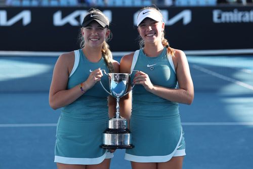 Gemenele Annika și Kristina Penickova au câștigat Australian Open/Foto: Getty Images