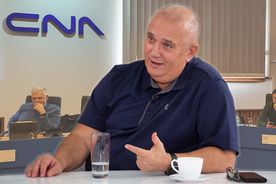 „Gesturi de derbedeu, are probleme de natură psihică!” » Emil Grădinescu a ajuns din nou în atenția CNA: reclamat din cauza lui Marius Șumudică