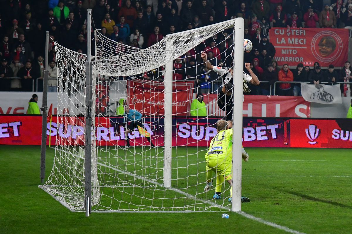 După Roșca, Dinamo a mai câștigat un fotbalist » Kopic, despre noua găselniță a „câinilor”: „Mentalitate excelentă!”