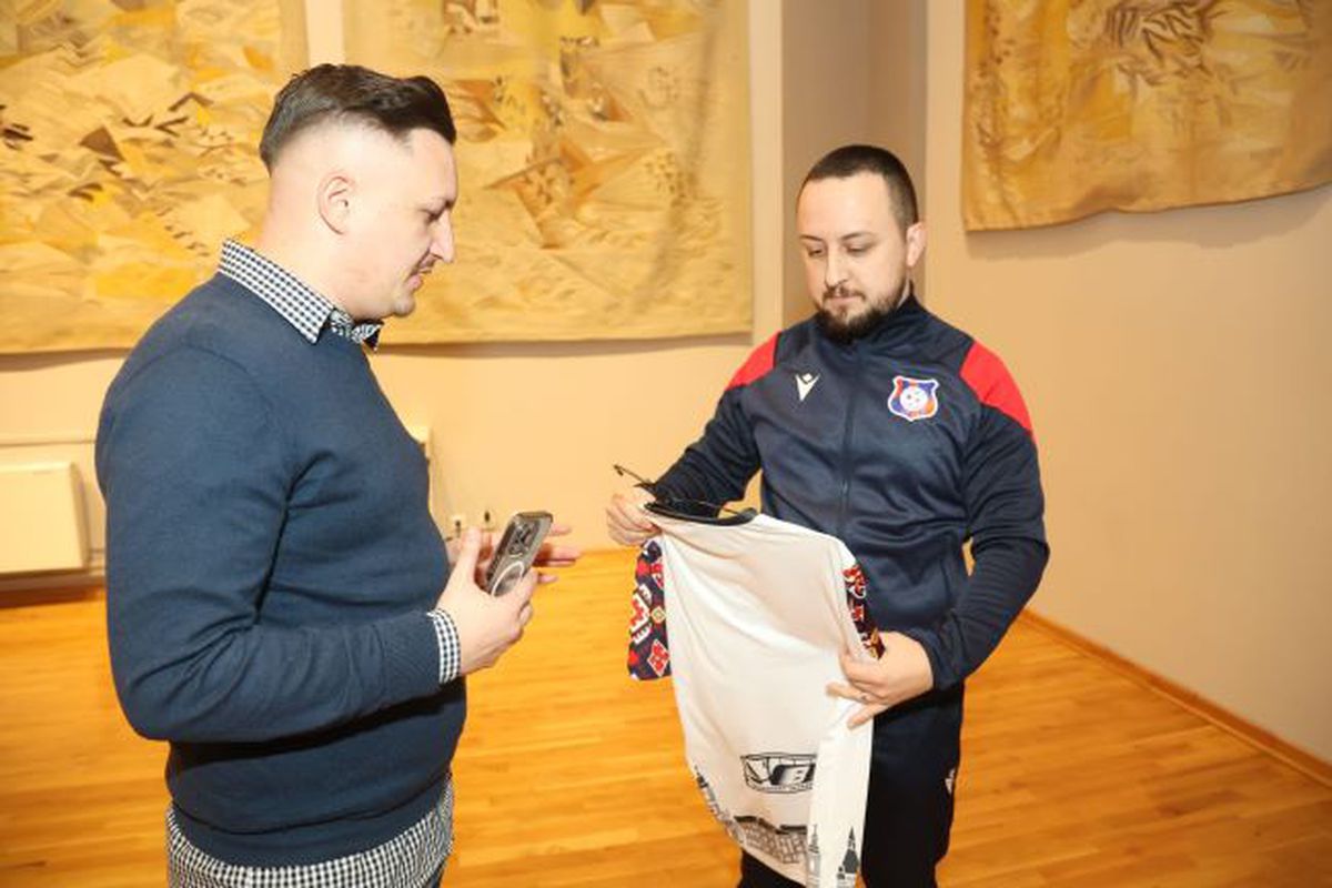 Echipament unic pentru divizionara secundă FC Bihor
