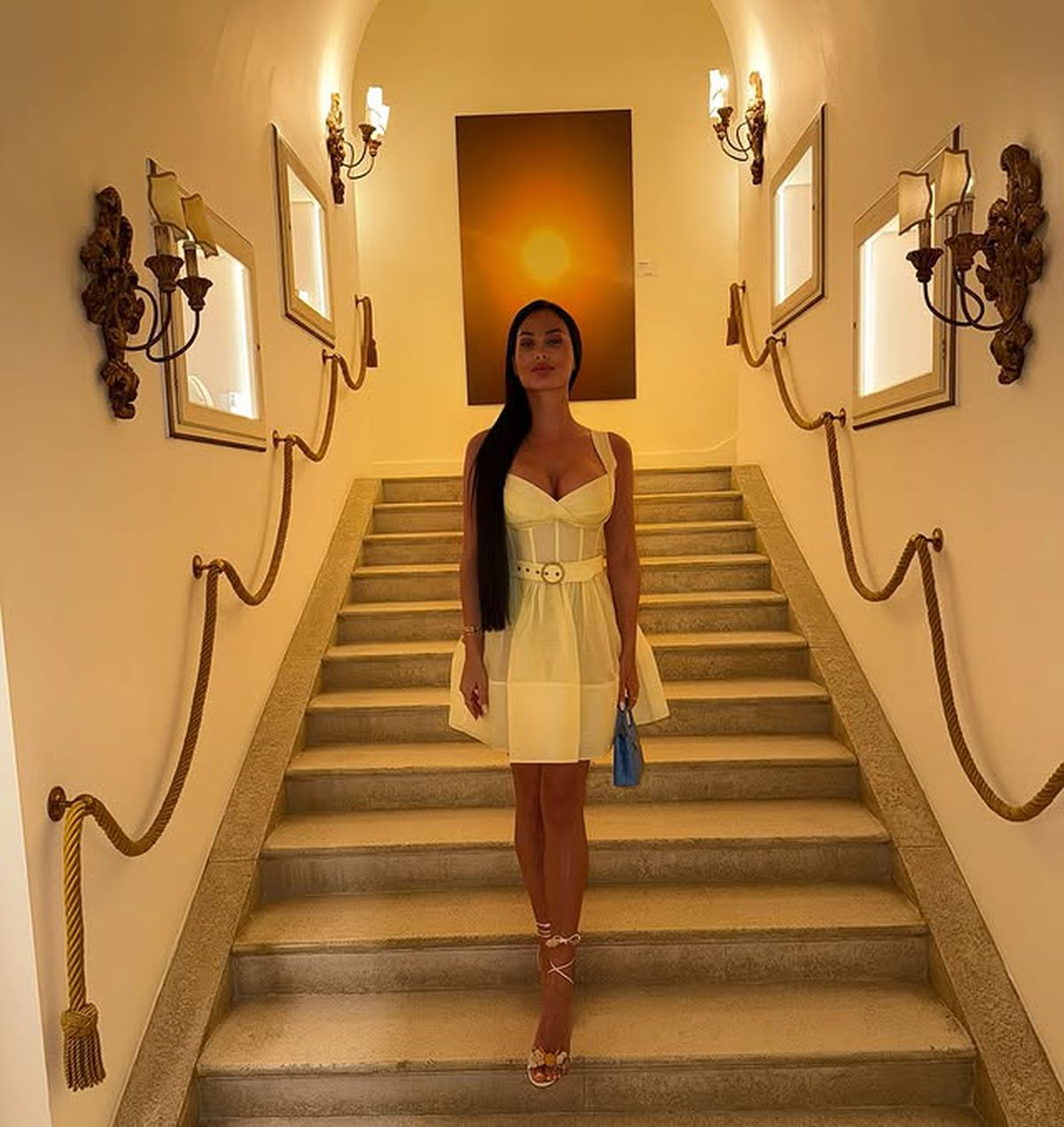 „Coșmarul” Craiovei a „spart” banca de ziua soției! » 300.000 de euro pentru cel mai nou bolid