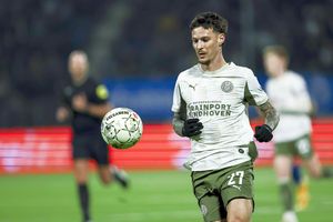 PSV - NAC Breda, meci aparent facil pentru Dennis Man și liderul din Olanda