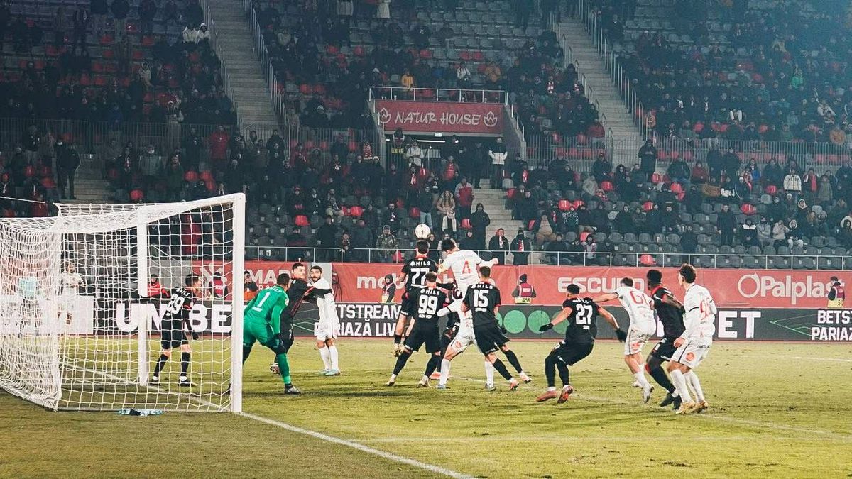 Dinamo e lider în Superligă » Ce n-a văzut Sibiul: „Ghiulelele” lui Opruț au spart zidul lui Dorinel Munteanu!