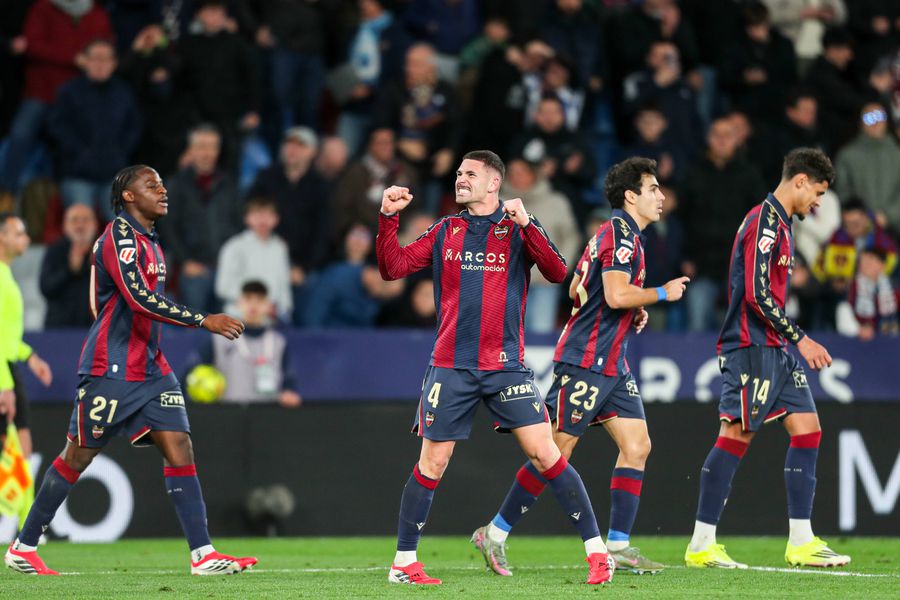 Final de infarct în La Liga » Două goluri din prelungiri: o „foarfecă” superbă și lovitură de grație dată în minutul 90+6