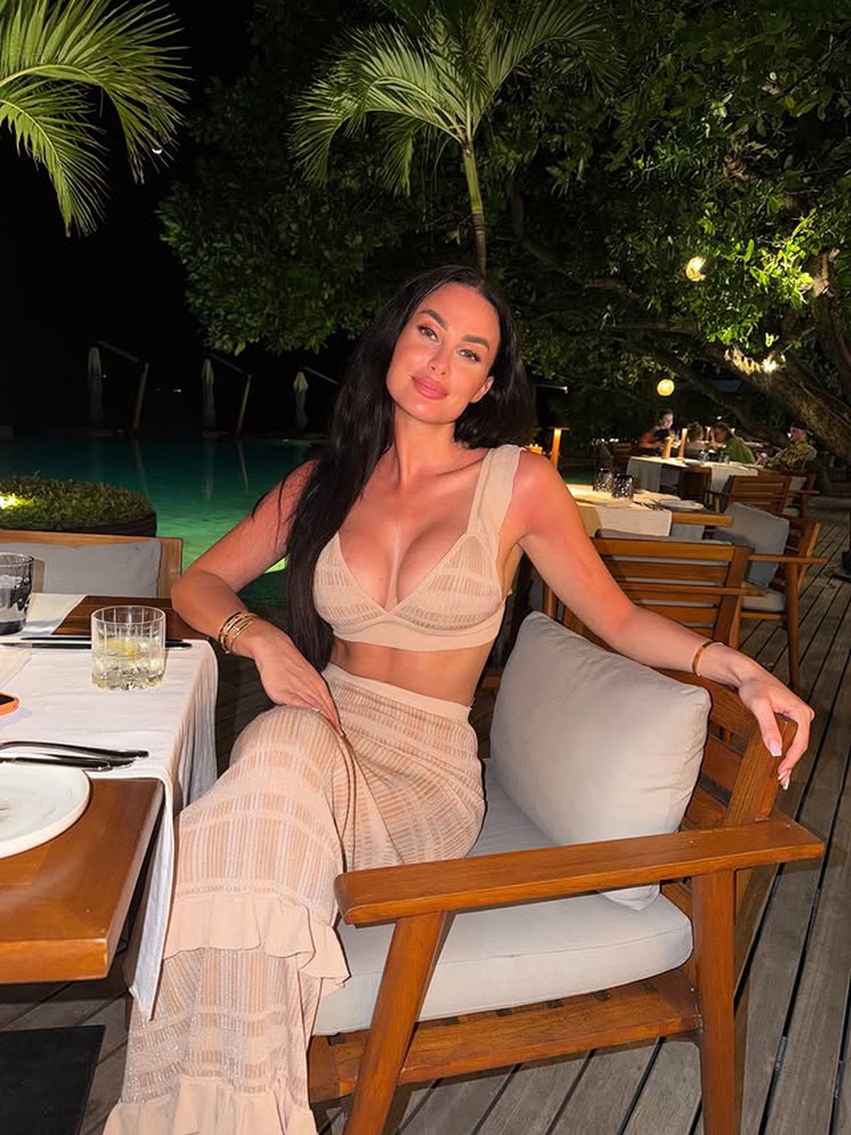 „Coșmarul” Craiovei a „spart” banca de ziua soției! » 300.000 de euro pentru cel mai nou bolid