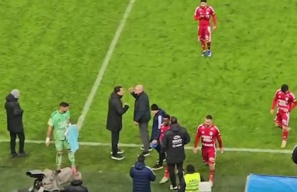 Scandal uriaș pe gazon, imediat după Craiova - Botoșani » A văzut „roșu” și s-a certat cu Leo Grozavu