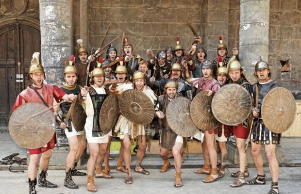 Dinamo a luat ultimul titlu într-o altă lume! România tocmai intrase în UE, nu existau Instagram și TikTok, iar CR7 și Messi nu aveau niciun Balon de Aur! Doar Gigi Becali a rezistat