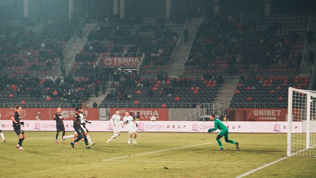 „Nu e nimic întâmplător, are buget de campioană!” » Ce a remarcat Ciprian Marica în jocul lui Dinamo: „Fără să aibă un atacant”