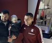 Olimpiu Moruțan e deja printre preferații fanilor Rapidului » Zeci de suporteri au venit să facă poze și să ia autografe