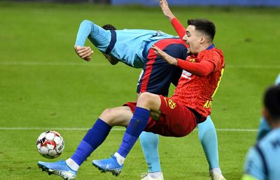 FCSB // Cum l-a descoperit Bogdan Vintilă pe Adrian Petre în 2014 » L-a văzut mai bun decât Coman!