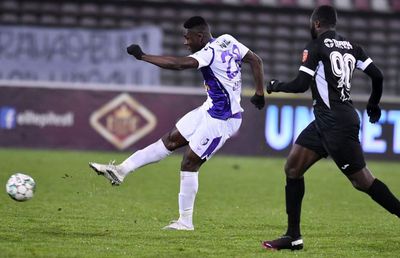 EXCLUSIV Senzația Cephas Malele, tentat să lase FC Argeș pentru a se lupta la titlu! Ce echipă îl ademenește