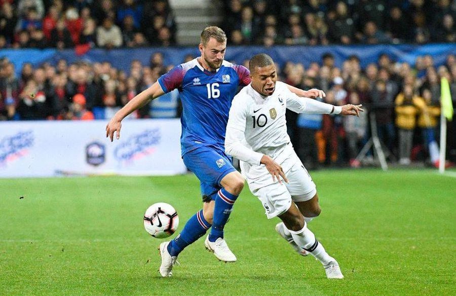 Iordănescu atacă FCSB cu toate armele! CFR Cluj se pregătește să arunce cel mai tare transfer pentru derby