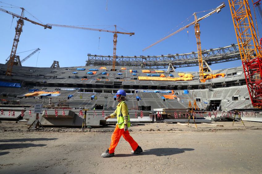 Construirea stadioanelor din Qatar a cauzat un număr imens de  victime // foto: Guliver/gettyimages