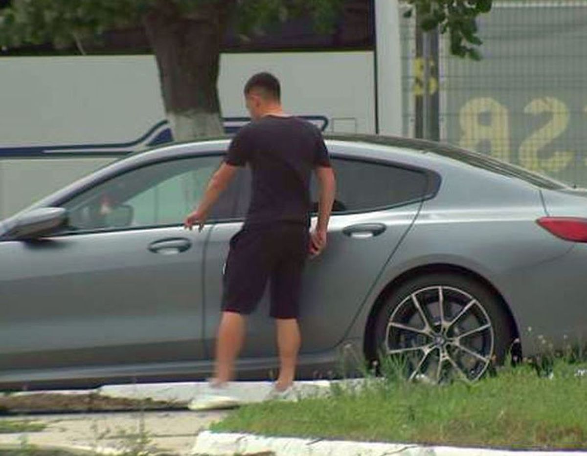 Florinel Coman, luat cu „mașina de pește” de la antrenament! Vedeta de la FSCB are șofer de lux, după ce s-a ales cu dosar penal