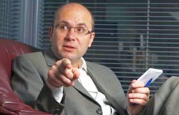 UPDATE // FOTO Cozmin Gușă rămâne președintele Federației de Judo! Bodyguarzii au împânzit holul hotelului în ziua alegerilor