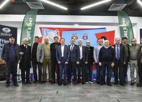 35 de ani de la Supercupa Europei cucerită de Steaua în fața lui Dinamo Kiev » Legendele steliste, cu gândul la situația din Ucraina: „E dureros!”
