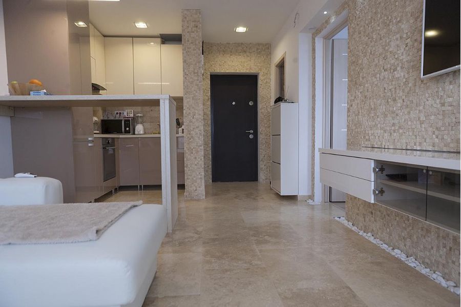 8 tipuri de travertin pentru pavajul interior