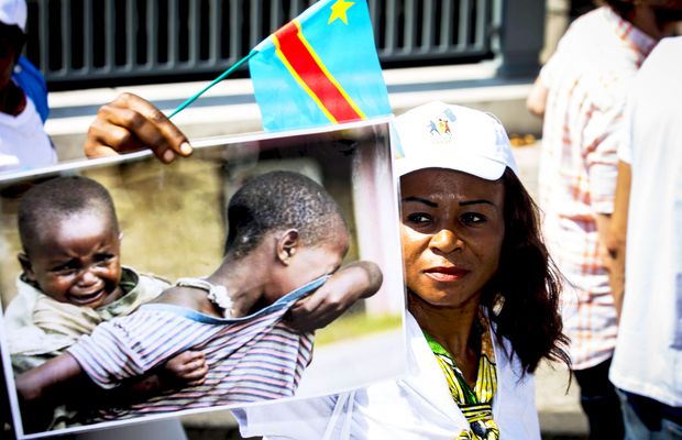 Măcelarul, șeful fotbalului » Cum au exploatat politicienii fotbalul într-una dintre cele mai sărace țări din lume