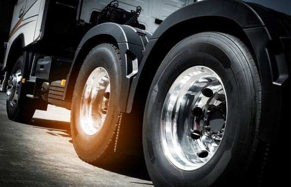 Cele mai bune anvelope pentru camioane: Criterii de selecție și recomandări