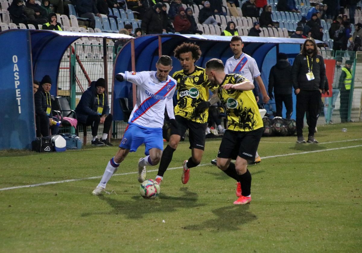 Liga 2, etapa #17. Șase, vine Dinamo! „Câinii” au demolat Unirea Constanța în ultimul meci al rundei. Clasamentul ACUM