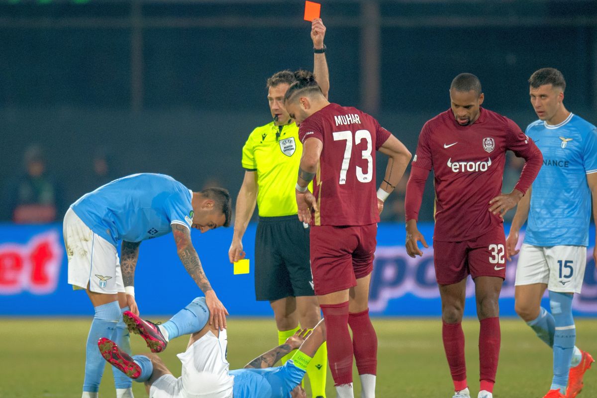 Conducerea lui CFR Cluj reclamă arbitrajul din returul cu Lazio: „Oprește meciul când noi scăpăm pe contraatac?!” + Nici Petrescu nu s-a abținut