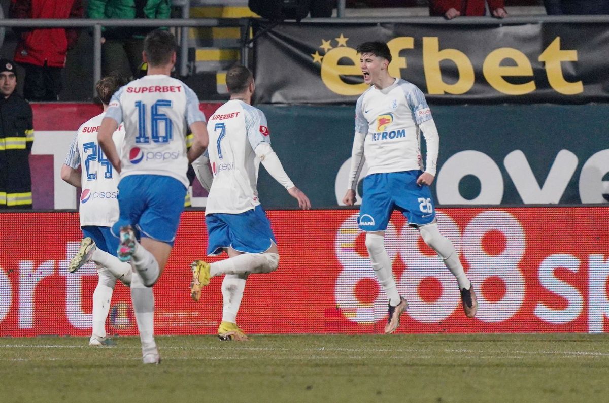 Adrian Mazilu, jokerul „Regelui” Hagi la Arad » Farul e sigură de primul loc și la finalul etapei #27! Clasamentul ACUM