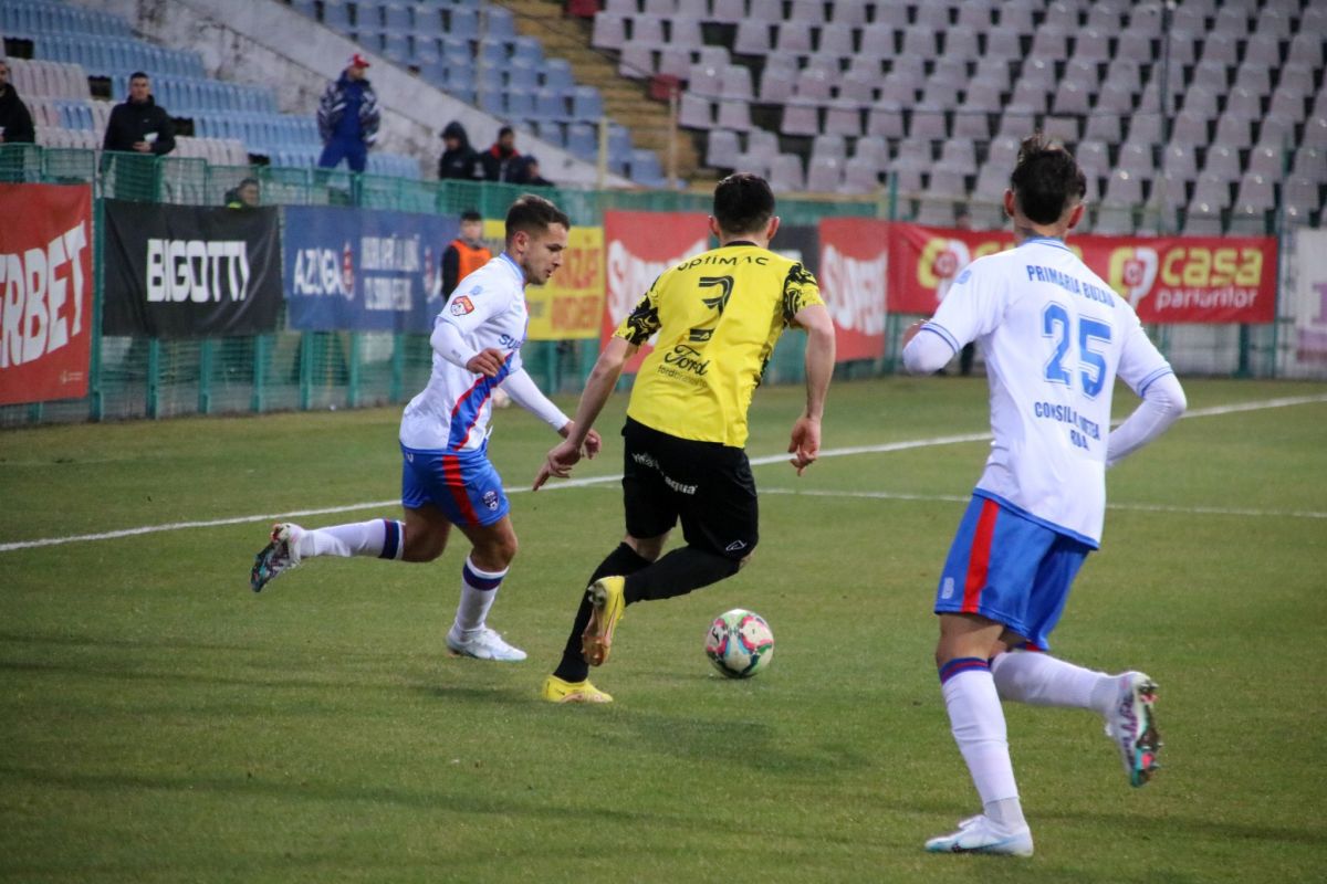 Liga 2, etapa #17. Șase, vine Dinamo! „Câinii” au demolat Unirea Constanța în ultimul meci al rundei. Clasamentul ACUM