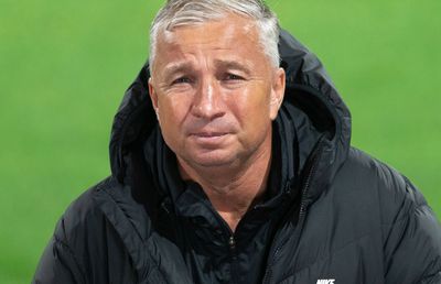 Dan Petrescu explică de ce nu l-a schimbat pe „corijentul” lui CFR Cluj din returul cu Lazio: „Ăsta a fost motivul!”