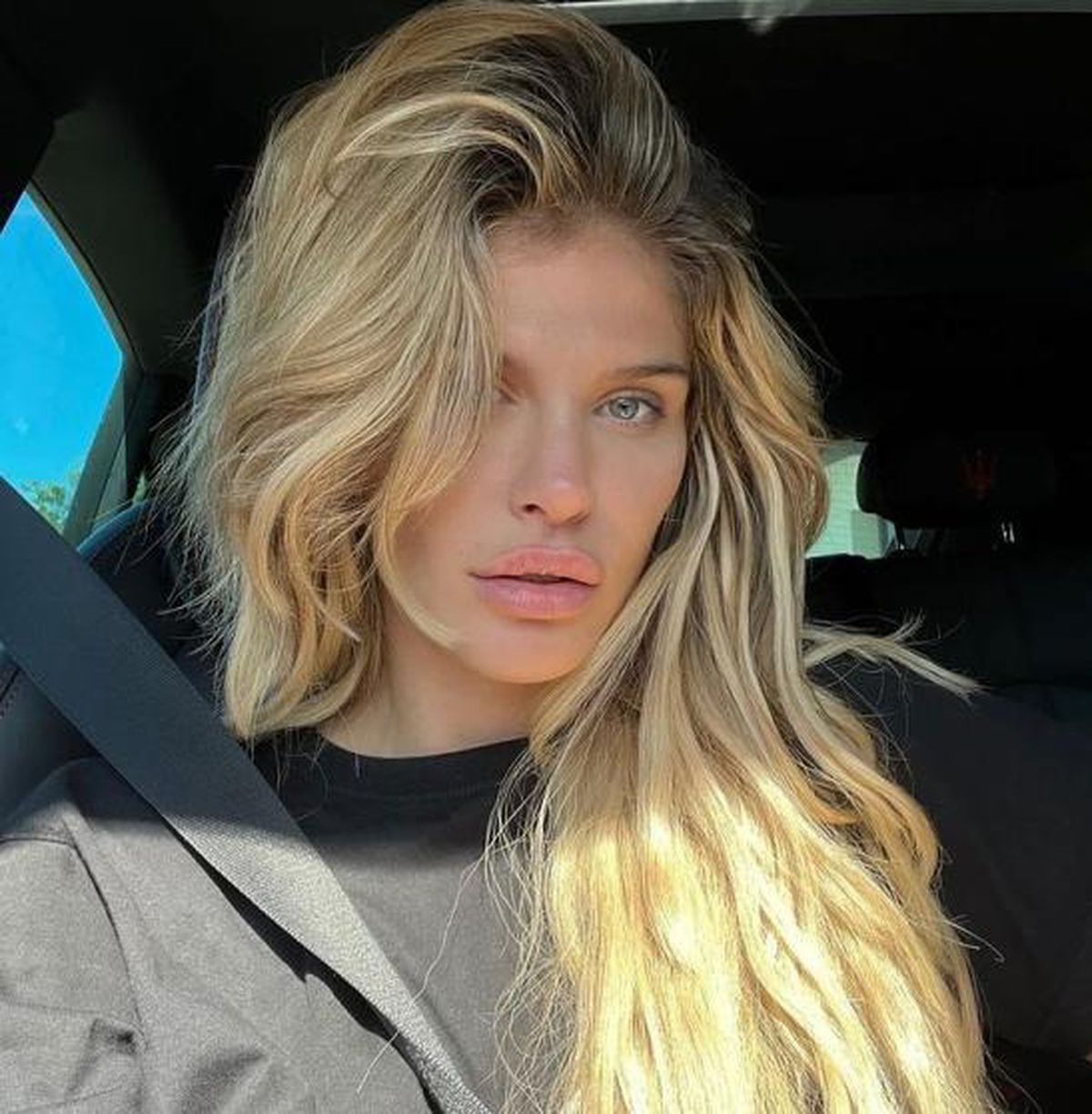 Iubita lui a recurs la un gest total surprinzător, după ce fotbalistul a anunțat că s-a convertit la islam