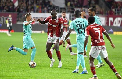 Mihai Stoica, impresionat de fotbalistul unei rivale din Superliga: „Știți unde l-au văzut la 8 dimineața în București?”