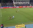 Cristian Săpunaru (39 de ani) a greșit flagrant în minutul 54 al meciului Poli Iași - Rapid, când giuleștenii erau în avantaj, scor 1-0 / FOTO: Captură TV @Orange Sport 1