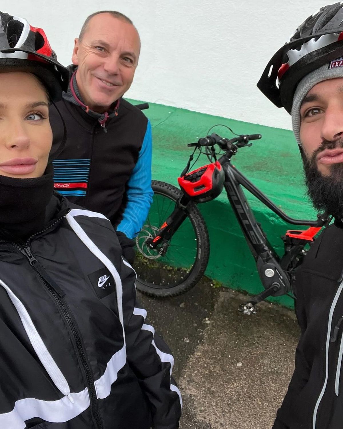 Iubita lui a recurs la un gest total surprinzător, după ce fotbalistul a anunțat că s-a convertit la islam