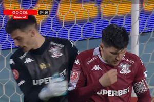 Săpunaru s-a închinat când a realizat ce gafă a făcut » Moment inexplicabil înaintea golului marcat de Poli Iași