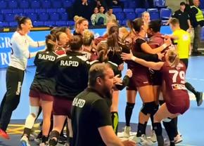 Petrecere în mașină! Rafael van der Vaart, clip viral după calificarea Rapidului în „optimile” Ligii Campionilor la handbal feminin