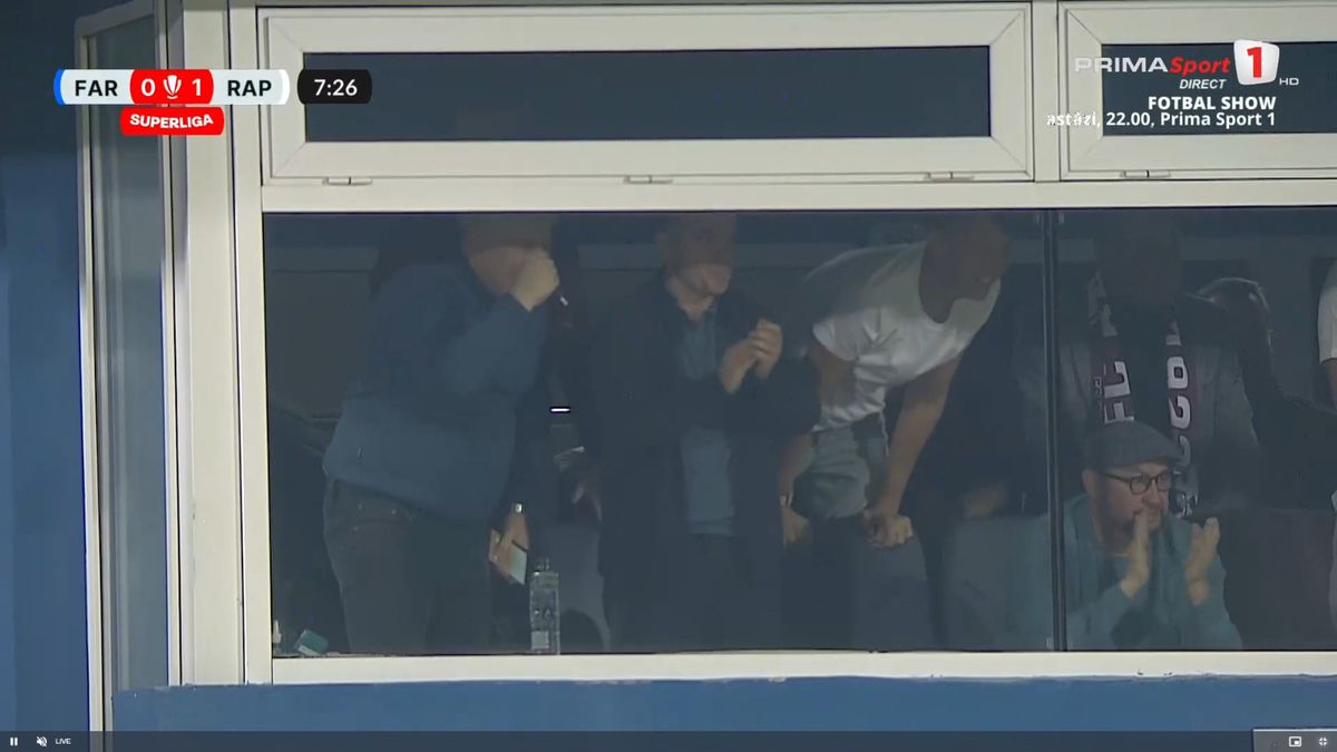 Șumudică, show la interviu! Cu cine ar fi vorbit la telefon în timpul partidei cu Farul: „Ați văzut voi? Sunt cu pastilele în buzunar, îi e frică să nu fac ceva”