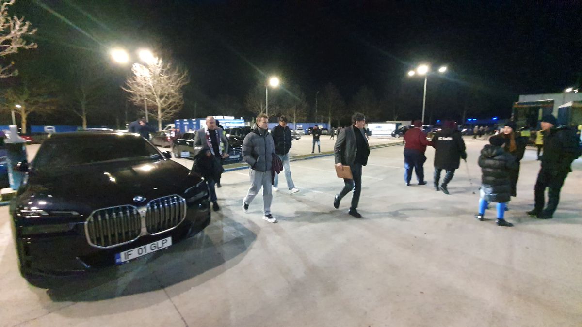 Dan Șucu, prezent la Farul - Rapid » Cum a apărut patronul giuleștenilor, la nici 48 de ore după eșecul din Serie A