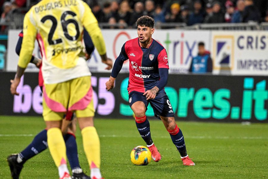 Florinel Coman, în Cagliari - Juventus 0-1/ Foto: Imago „De ce parte ești, ca să te bag la apă?” » Basarab Panduru, răspuns direct pentru Ovidiu Ioanițoaia: „Aia este Steaua noastră”