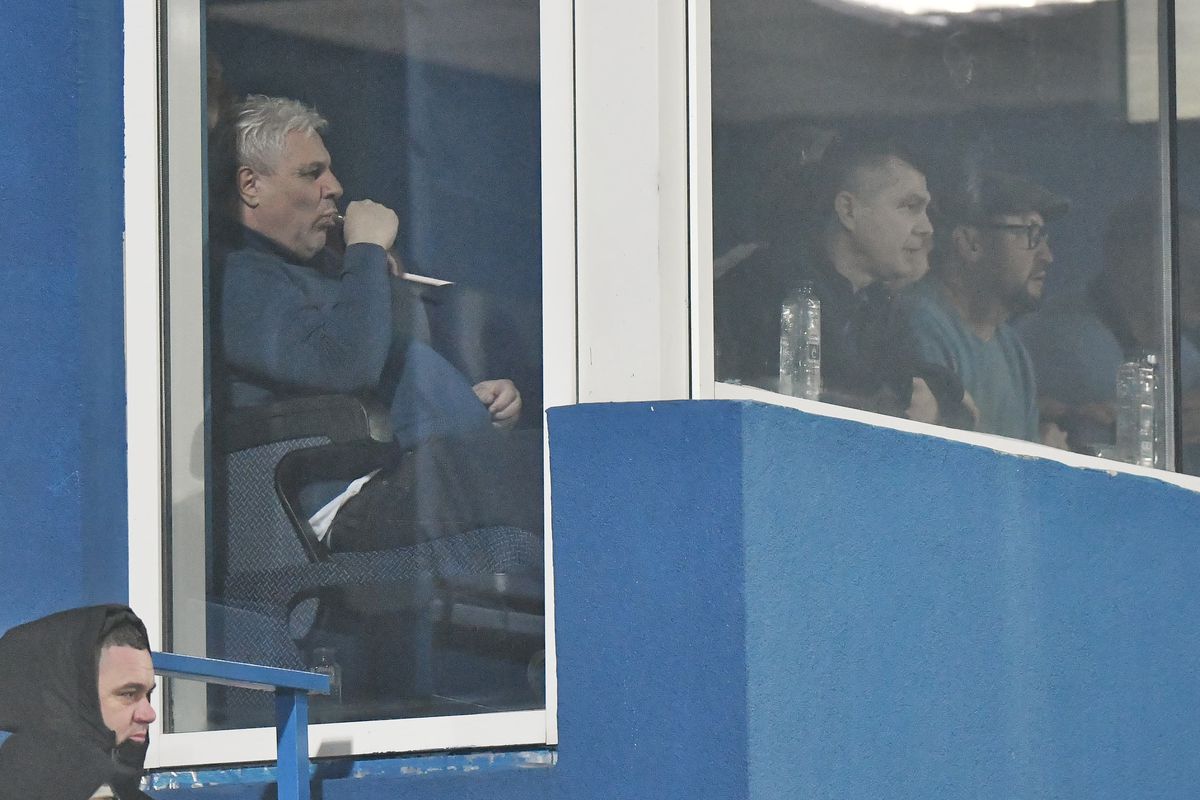 Marius Șumudică, în tribune la Farul - Rapid