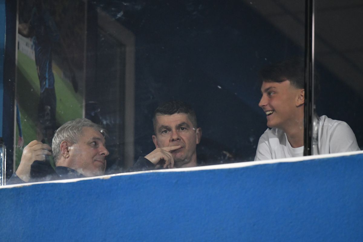 Marius Șumudică, în tribune la Farul - Rapid
