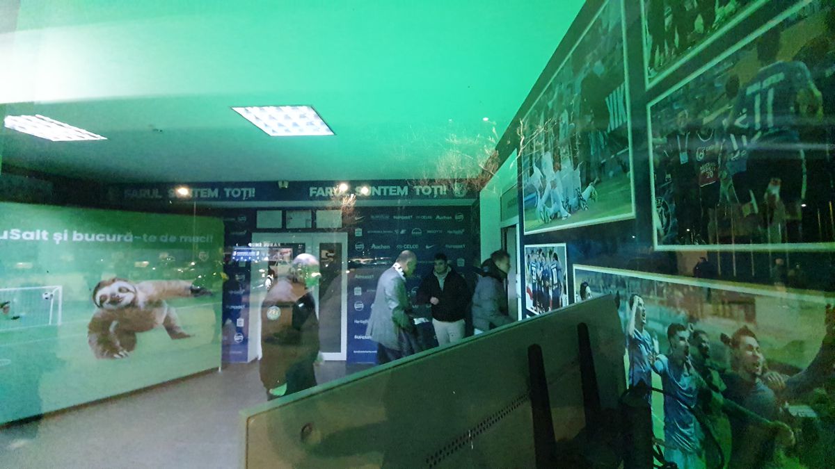 Dan Șucu, prezent la Farul - Rapid » Cum a apărut patronul giuleștenilor, la nici 48 de ore după eșecul din Serie A