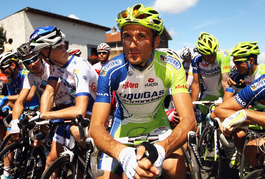 Ivan Basso, în tricoul celor de la Liquigas, foto: Guliver/gettyimages Un mare rival al lui Lance Armstrong, interviu extraordinar: „Am eșuat ca soț și ca părinte, ca sportiv aveam ZERO etică! Lance mi-a trimis un medic când mama avea cancer, am inventat o rugăciune ca să pot dormi noaptea”